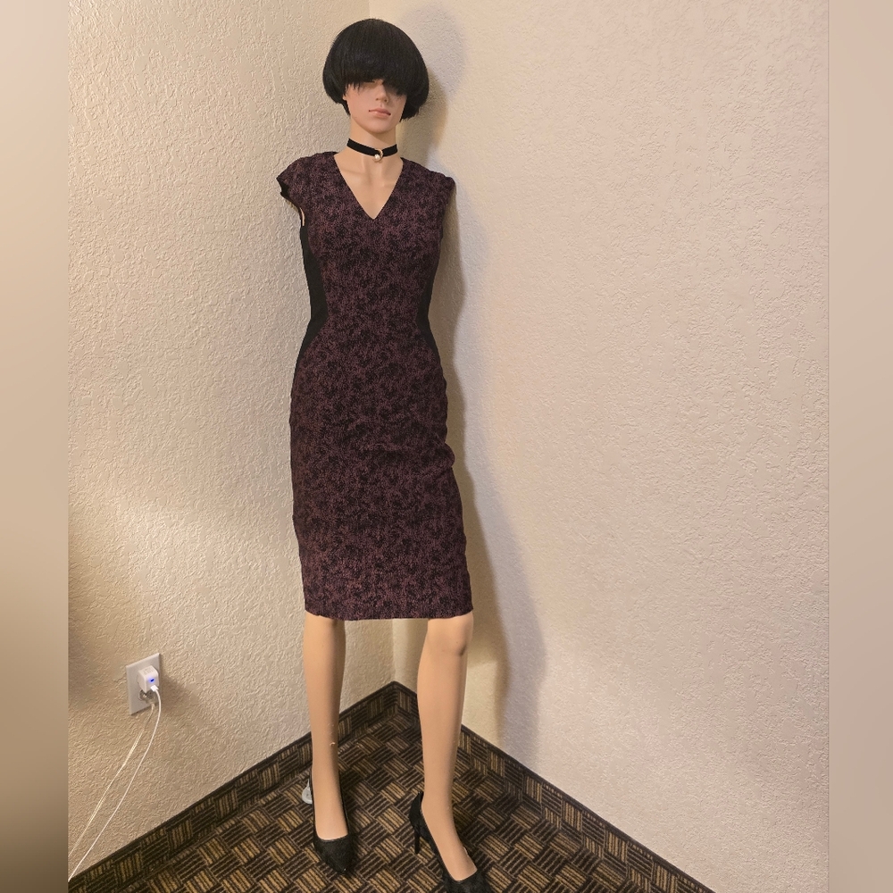 Hugo Boss Red V-Neck Sheath Mini Dress Short Sleeve